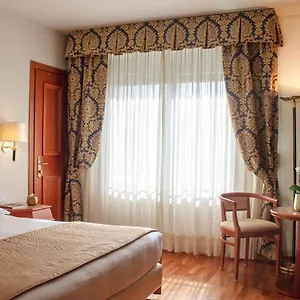 Starhotels Vespucci Szálloda Campi Bisenzio