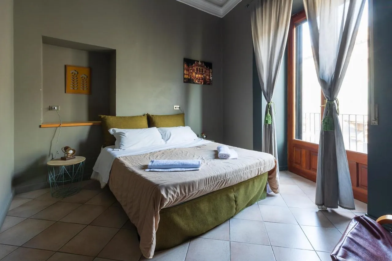 ***  Terrazza Santa Chiara Bed & Breakfast Catania Italy